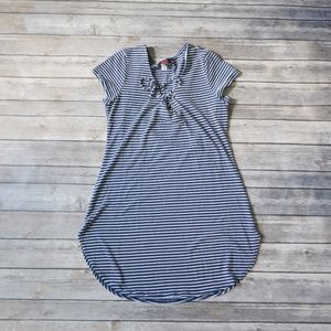 $5 WHEN BUNDLED! XL Blush shirt